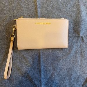 Michael Kors Jet Set Double Zip Phone Wallet